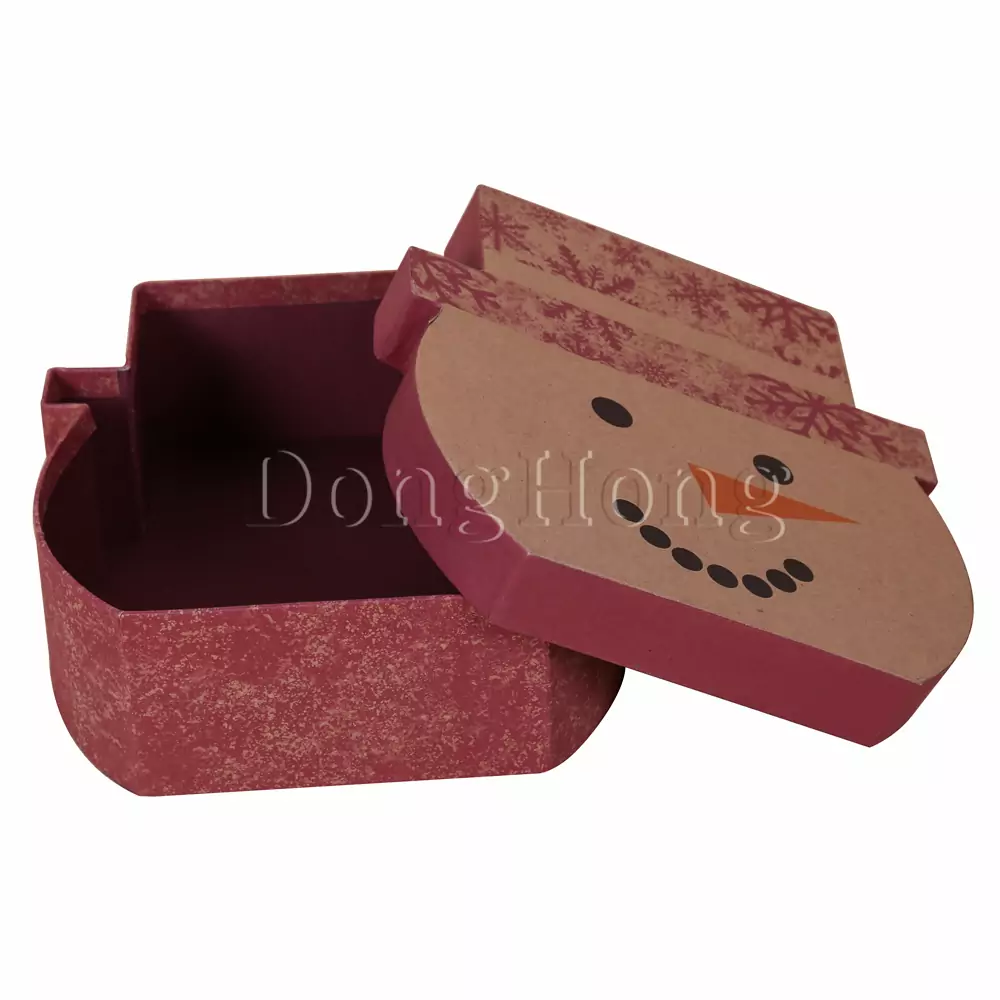 2-Piece Custom Shaped Triangle Box  