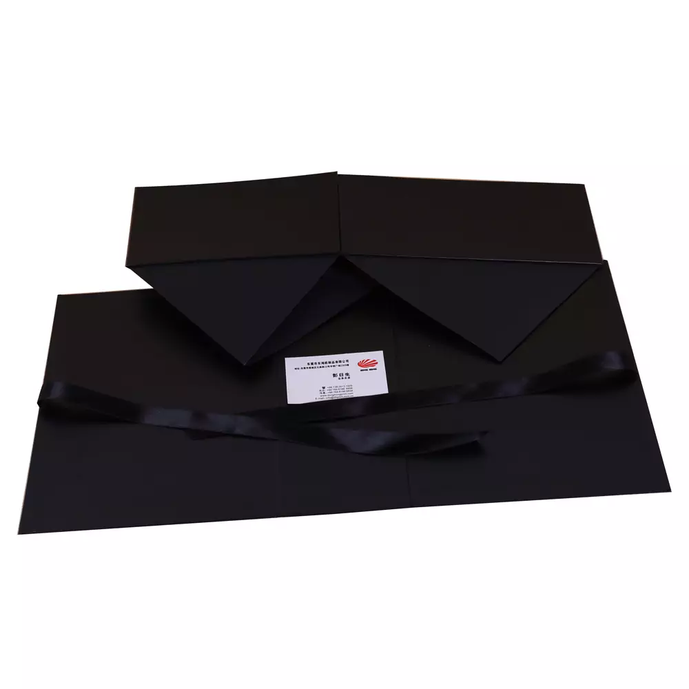 Customized Folding Paper Box with Ribbon Closure 