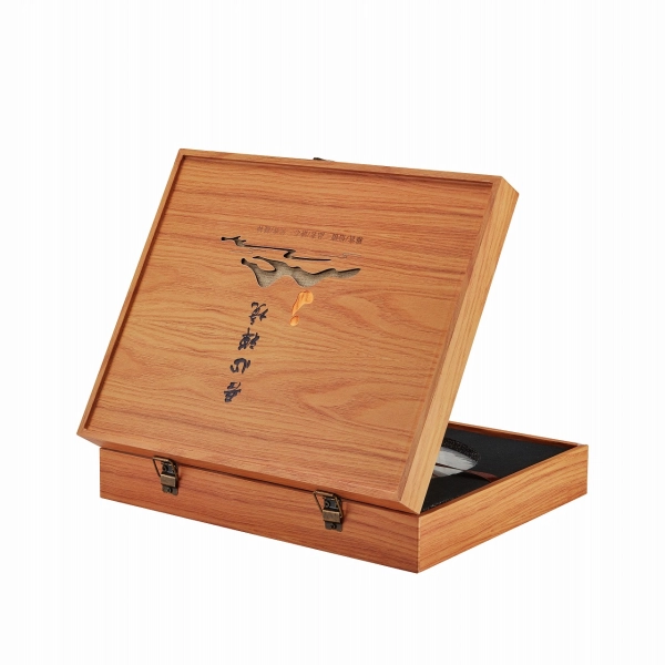 Wood  Wrapped Rigid Box with Metal Hinge & Laser Engraved Logo Side View