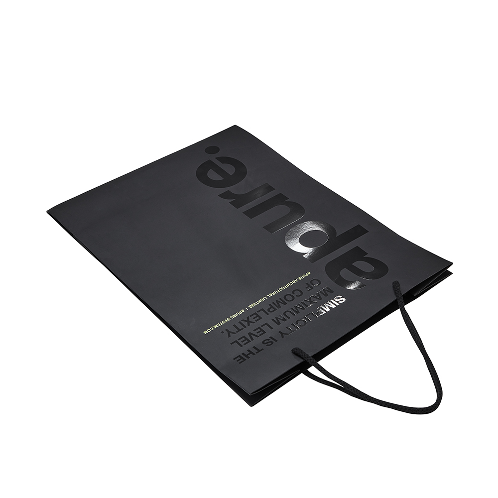 Spot UV in handle bag